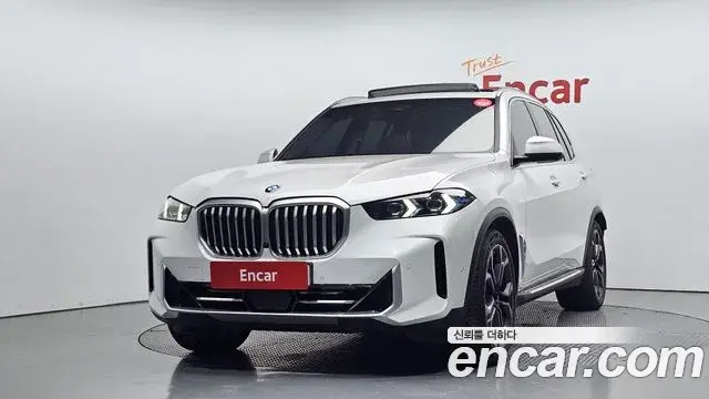 BMW X5 xDrive 40i xLine 2024