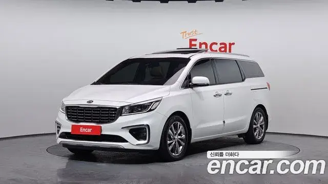 Kia Carnival 9-Seater Prstige 2019