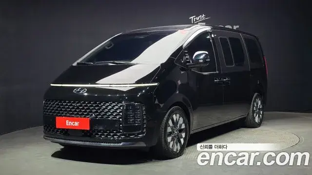 Hyundai Staria 4WD Lounge 9-Seater Inspiration 2023
