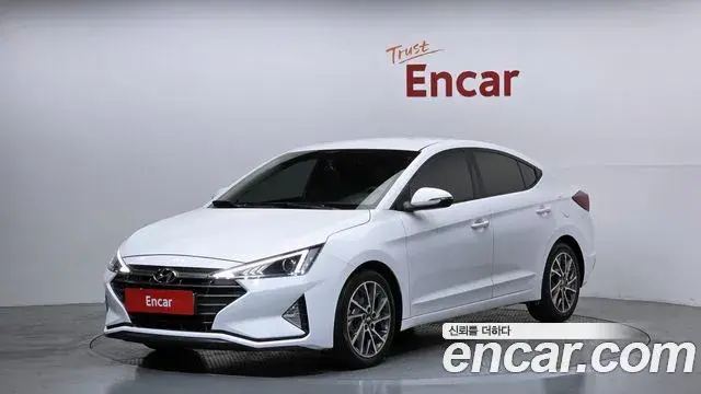 Hyundai AVANTE 1.6 Style 2019