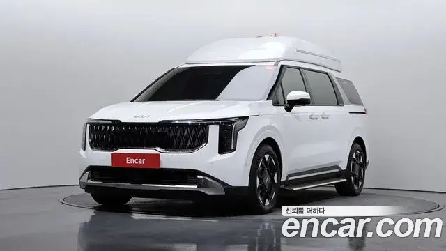 Kia Carnival HEV 4-Seater Hi Limousine Signature 2025