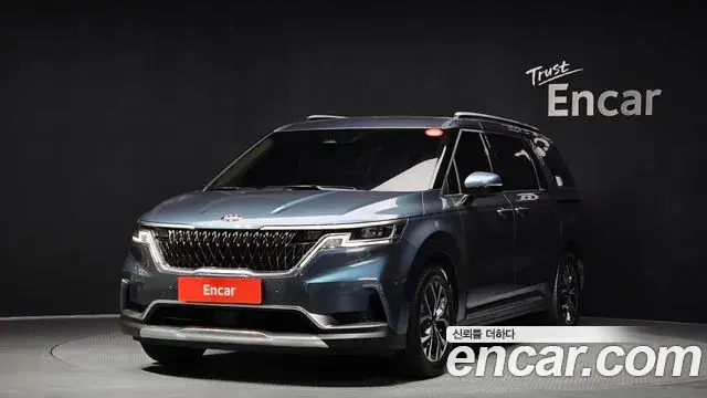 Kia Carnival 9-Seater Noblesse 2020