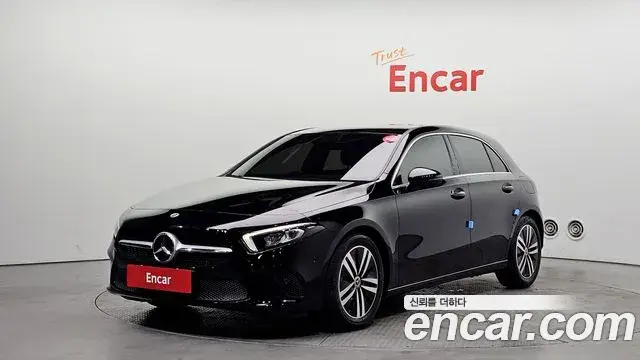 Mercedes-Benz A-Class A220 Hatchback 2021