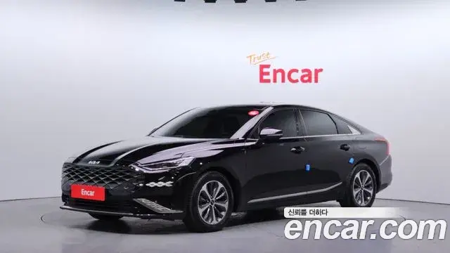 Kia K8 Noblesse 2022