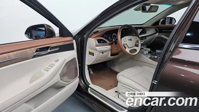 Genesis G90 5.0 AWD Limousine Prestige 2021 — фото 10