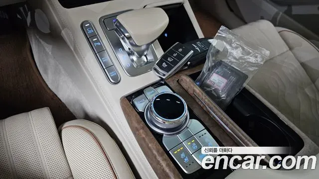 Genesis G90 5.0 AWD Limousine Prestige 2021 — фото 9