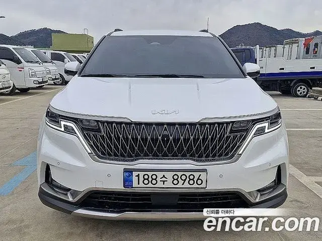 Kia Carnival Gasoline 9-Seater Noblesse 2023