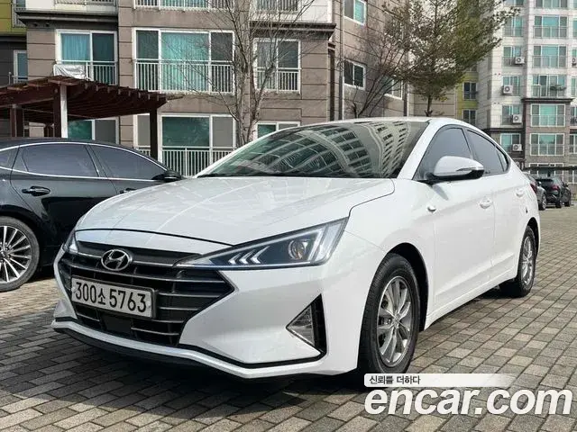 Hyundai AVANTE 1.6 Smart 2019