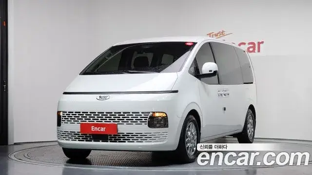 Hyundai Staria Tourer 9-Seater Modern 2021