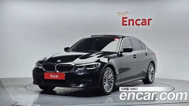 BMW 3-Series 320i 2021
