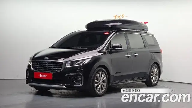 Kia Carnival 9-Seater Noblesse 2019