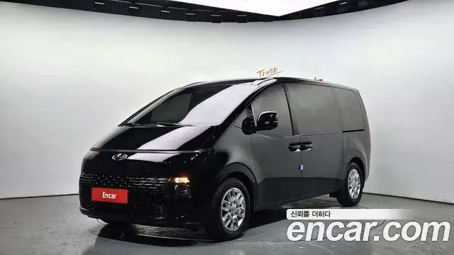 Hyundai Staria Tourer 9-Seater Modern 2022