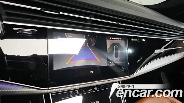 Audi Q8 45 TDI Quattro Premium 2021 — фото 15