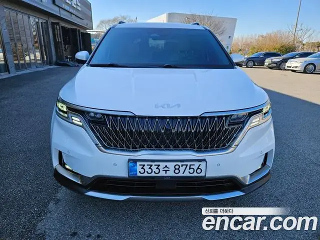 Kia Carnival Gasoline 7-Seater Signature 2022