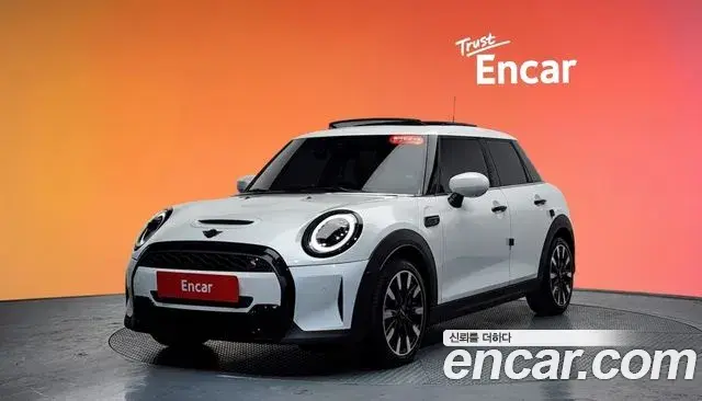 Mini Cooper Classic Third Generation 2023