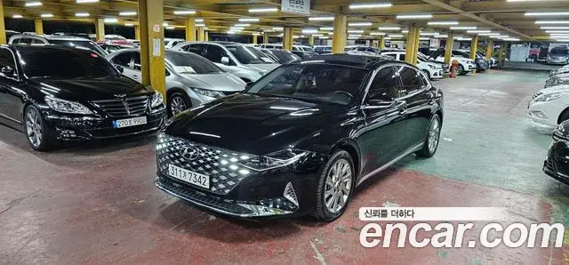 Hyundai Grandeur Calligraphy 2021