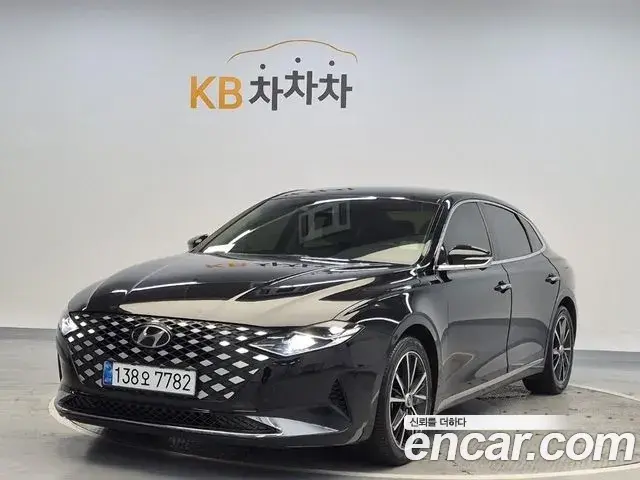 Hyundai Grandeur 2.5 Le Blanc 2022