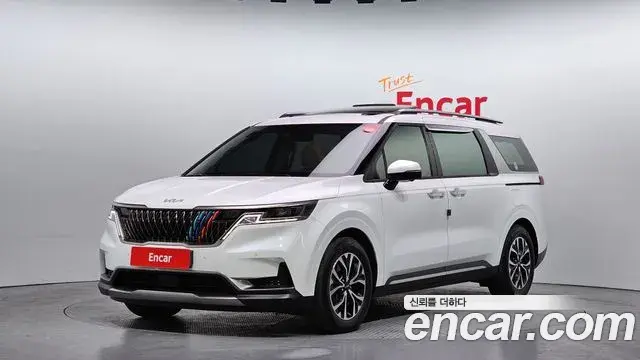 Kia Carnival Gasoline 9-Seater Signature 2023