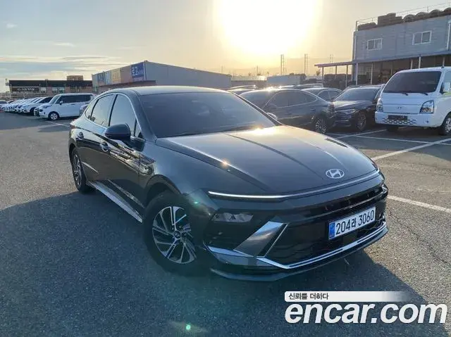 Hyundai Sonata Premium 2023
