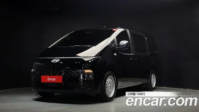 Hyundai Staria Cargo 5-Seater Smart 2025