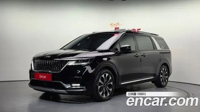 Kia Carnival Gasoline 9-Seater Signature 2021