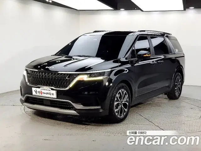 Kia Carnival Diesel 9-Seater Prestige 2021