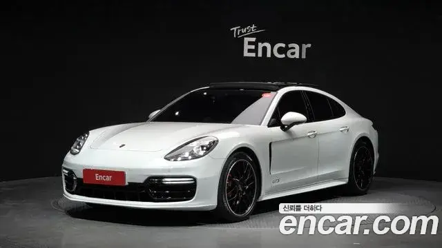 Porsche Panamera 4.0 GTS 2020