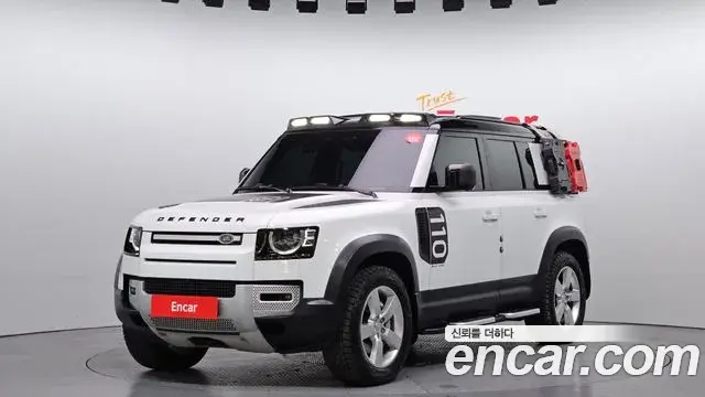 Land Rover Defender 110 D300 HSE 2021