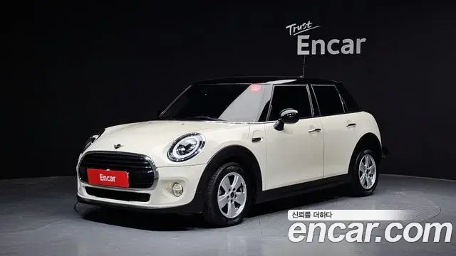 Mini Cooper 5Door Standard 3rd 2019