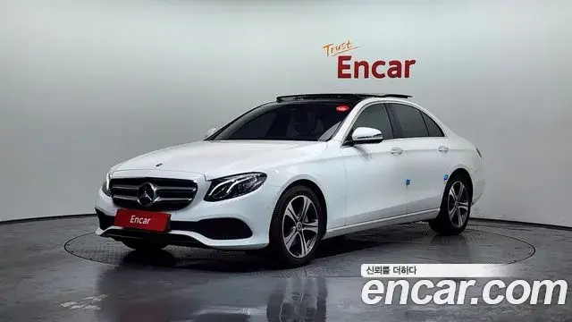 Mercedes-Benz E-Class E300 Avantgarde 2019