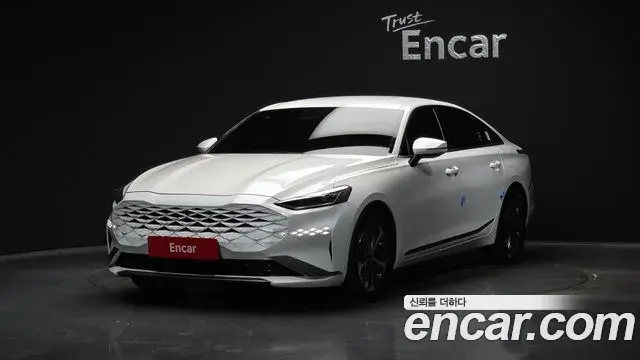 Kia K8 Noblesse 2022