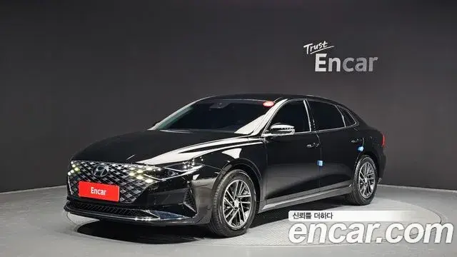Hyundai Grandeur 2.5 Premium 2022