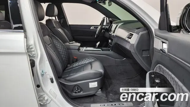 SsangYong Rexton Diesel 2.2 4WD The Black 2021 — фото 11
