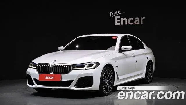 BMW 5-Series 530e M Sport 2022