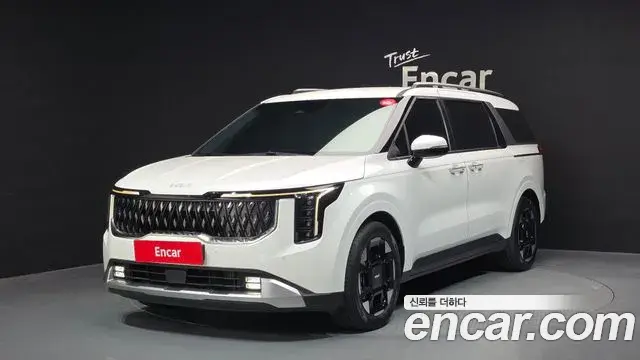 Kia Carnival Diesel 9-Seater Prestige 2024