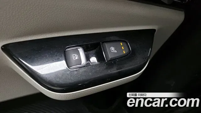 Kia Carnival Diesel 9-Seater Noblesse 2021 — фото 18