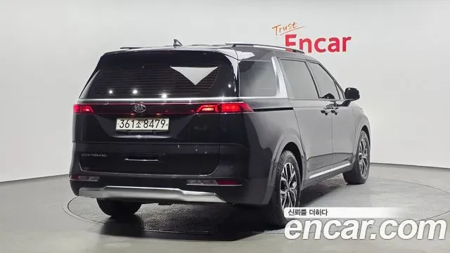 Kia Carnival Diesel 9-Seater Noblesse 2021 — фото 2