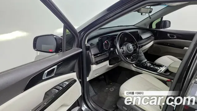Kia Carnival Diesel 9-Seater Noblesse 2021 — фото 10