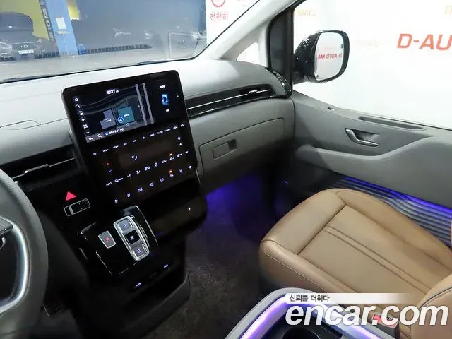 Hyundai Staria 4WD Lounge 9-Seater Inspiration 2024 — фото 10