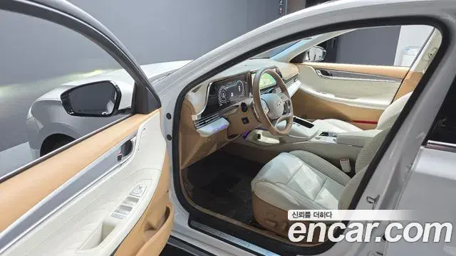Hyundai Grandeur 2.5 Calligraphy 2020