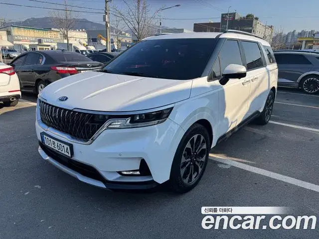 Kia Carnival Diesel 9-Seater Prestige 2020