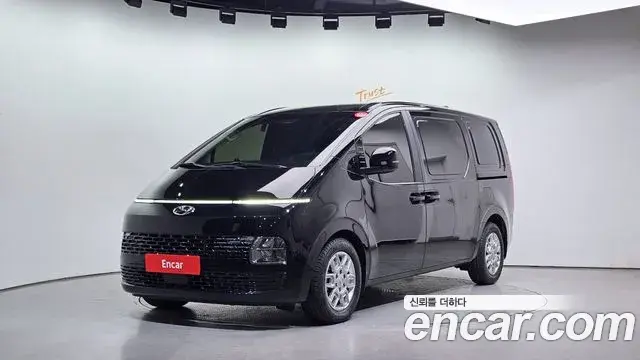 Hyundai Staria Cargo 3-Seater Modern 2023
