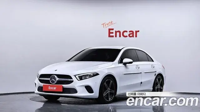 Mercedes-Benz A-Class A250 4MATIC Sedan 2020