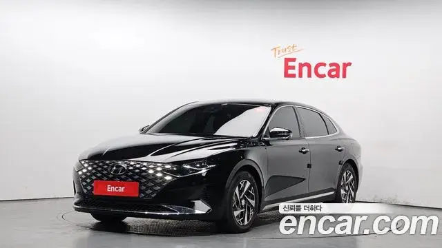 Hyundai Grandeur Le Blanc 2022