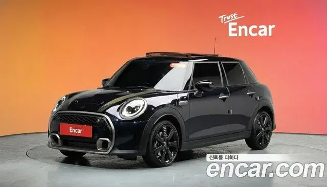 Mini Cooper 5Door Resolute Edition 3rd Gen 2023