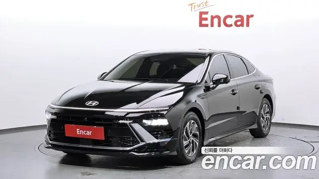 Hyundai Sonata Premium 2024
