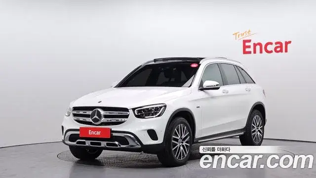 Mercedes-Benz GLC-Class GLC300e 4MATIC 2021