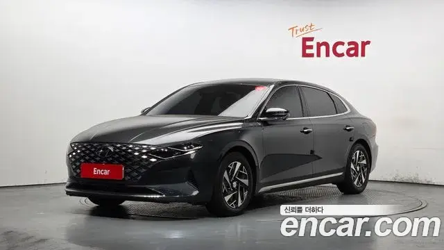 Hyundai Grandeur Le Blanc 2022