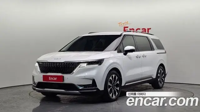 Kia Carnival Gasoline 9-Seater Signature 2021