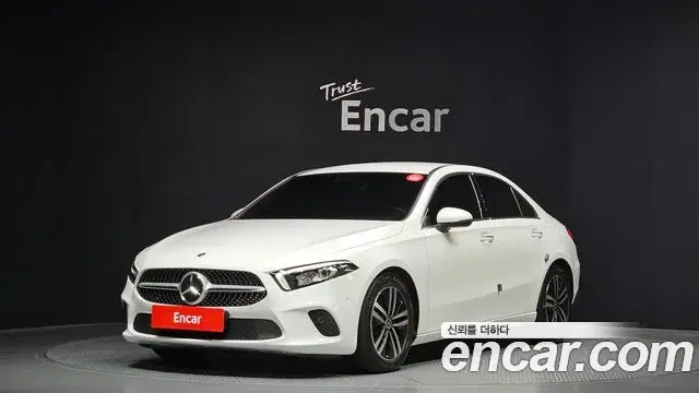 Mercedes-Benz A-Class A220 Sedan 2021